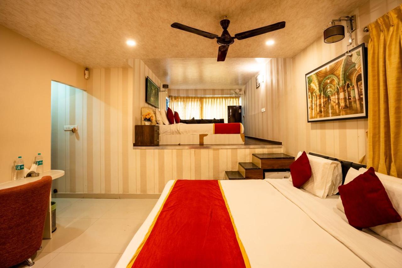 העיר בנגלור Seasons Suites מראה חיצוני תמונה