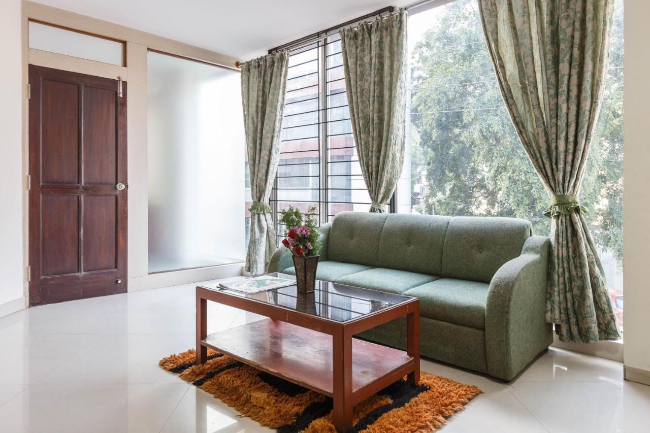 העיר בנגלור Seasons Suites מראה חיצוני תמונה